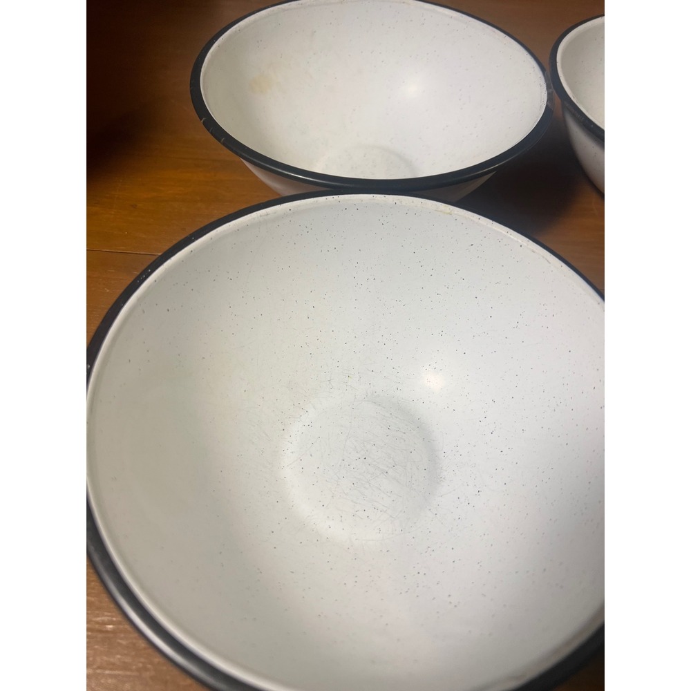 Vtg White Speckled Enamelware Bowls with Black Rim Set of 4 Farmhouse Camping - Picture 3 of 4
